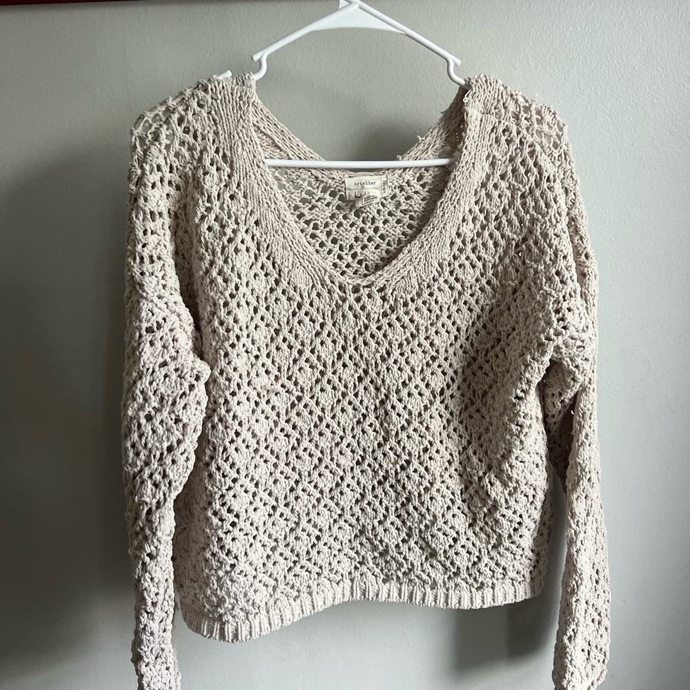 Artelier sweater. Size large. Knit beige vintage shirt!